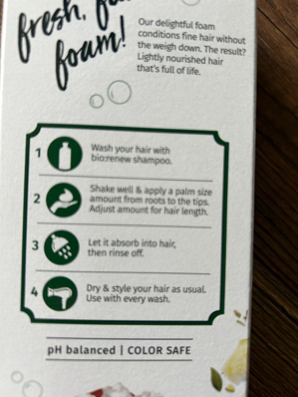 Herbal Essences Sheer Moisture Cucumber & Green Tea Foam Conditioner - Green - Picture 3 of 3